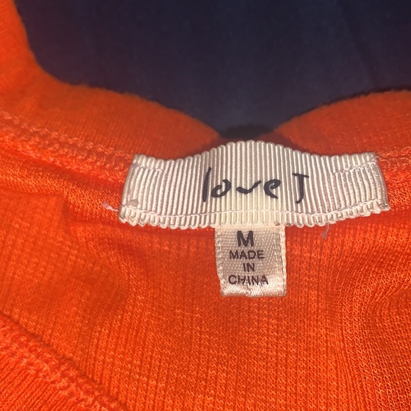 Top - Picture 6 of 6